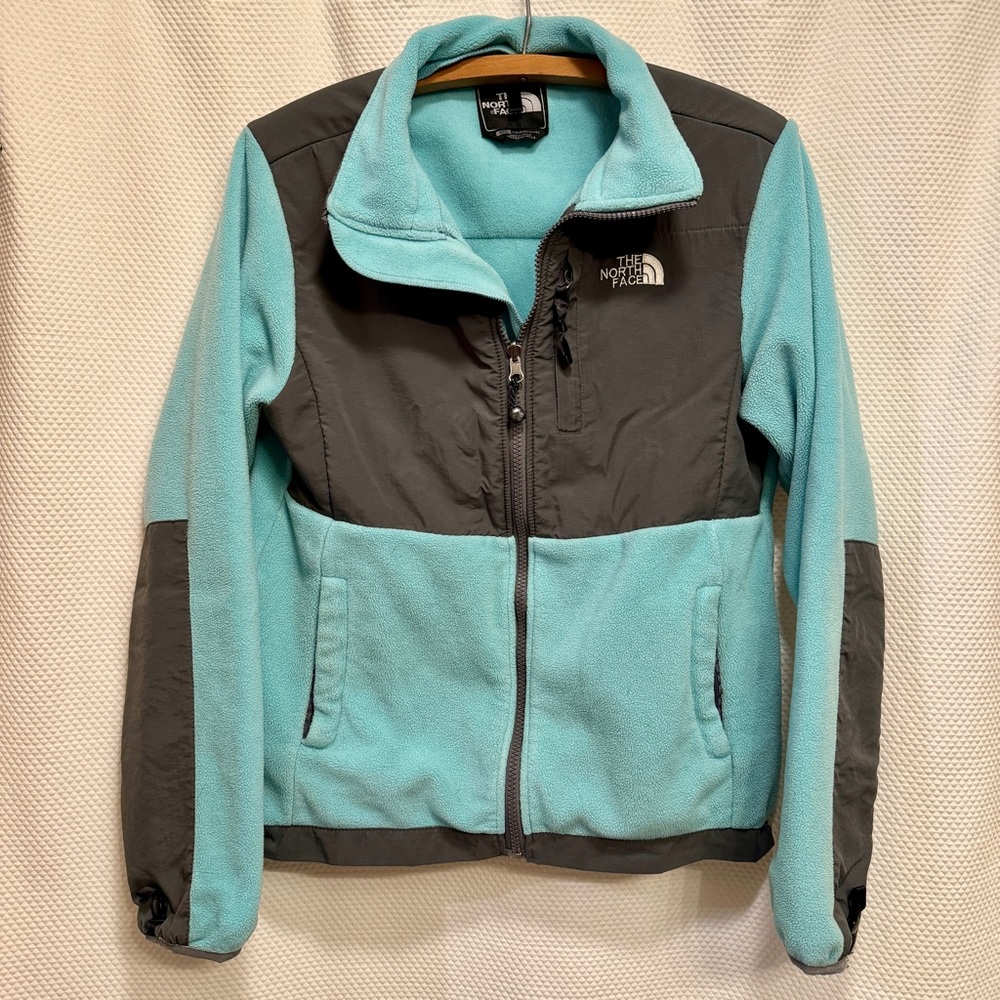 Small The North Face fleece